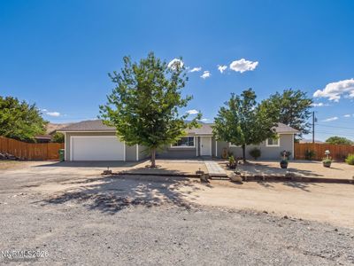 2425 Seneca Dr