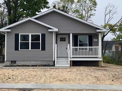 325 W Wright St