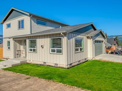 1099 SE Wiondsong Dr