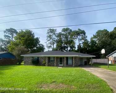 218 Alverado Dr