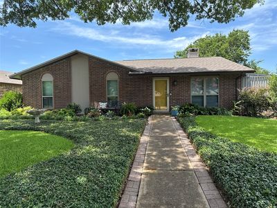 5521 Pike Pl