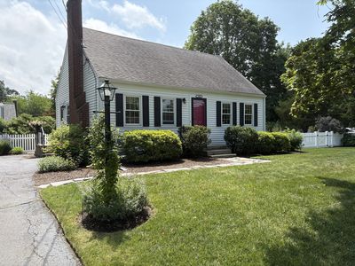 1566 Main St