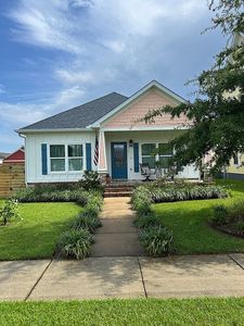 1049 Snapdragon Ln