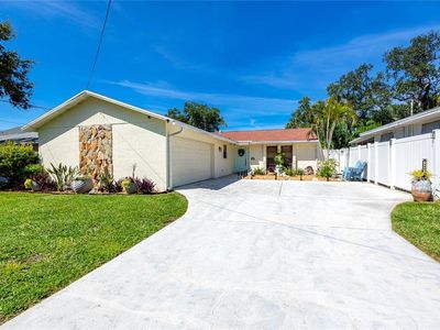 14803 SUNSET DRIVE