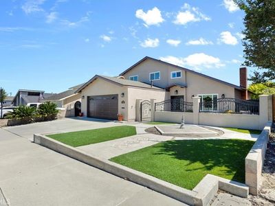 1236 Mount Rainier Rd