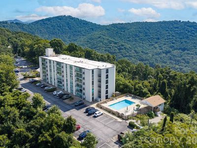 647 Town Mountain Rd APT 105