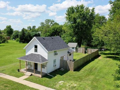 Property at 1506 E 2710n Rd, Clifton, IL