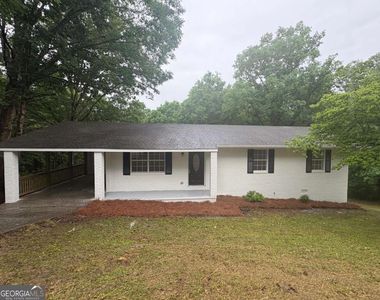 643 Akins Rd