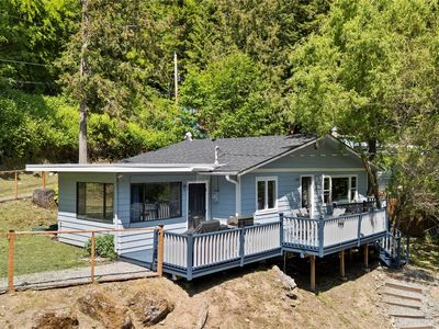 1768 Emerald Lake Way