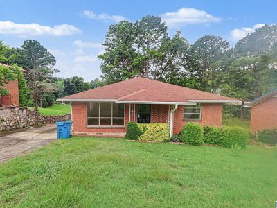 Property at 6536 Cherokee Dr, Fairfield, AL