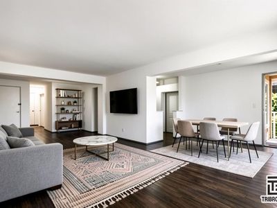 2390 Palisade Ave APT 2F