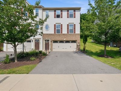 Property at 8034 Hinsdale Ln, Mc Donald, PA
