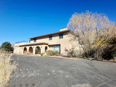 100 Juniper Hill Pl NE