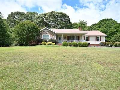 208 Sheffield Ct