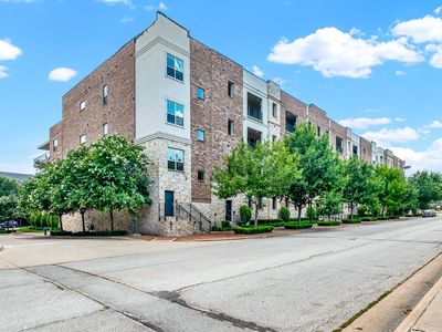 5015 Meridian Ln Unit 2101