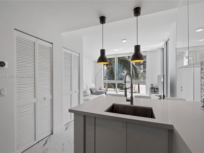 300 S Biscayne Blvd #T-1411