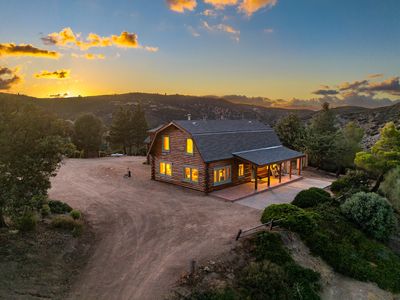 27310 Pine Canyon Rd