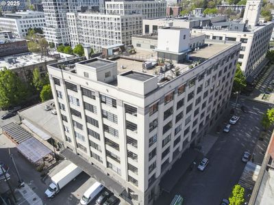 1314 NW Irving St APT 212