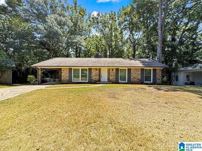 3649 Mayfair Dr