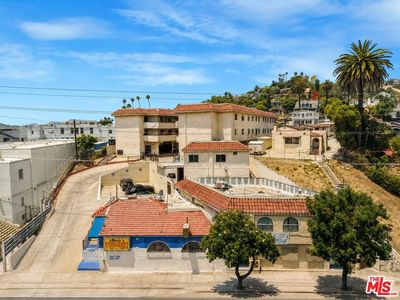 3405 N Figueroa St