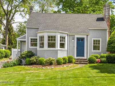 28 Sound Beach Ave