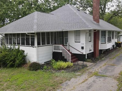 118 Commercial St
