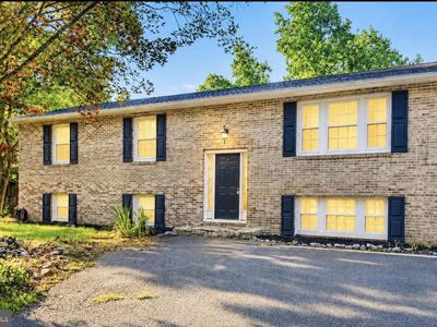 Property at 4005 Cassell Blvd, Prince Frederick, MD