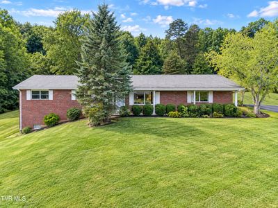 701 Pine Ridge Rd
