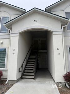 1805 E Overland Rd #35