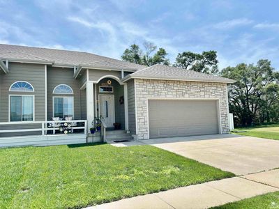 1709 Broadfoot Dr