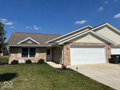 300 E Charter Dr