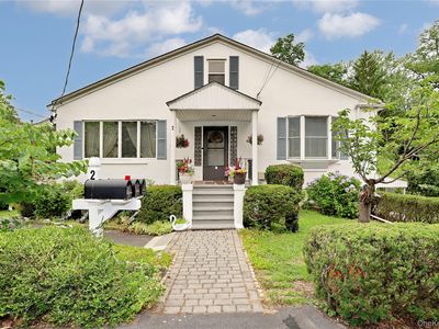 2 Westend Avenue