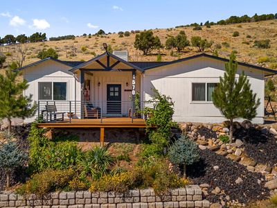 1570 S Kanarra Hills Dr