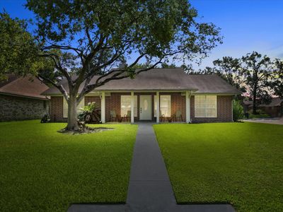 255 Blackwater Ln