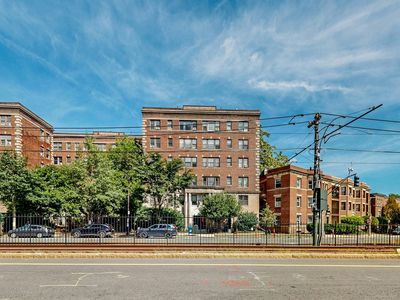 1999 Commonwealth Ave APT 1