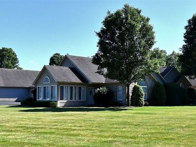 2104 Willow Brook Dr NE