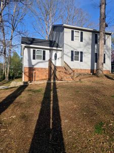 120 Chaucer Dr
