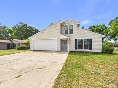 3284 Fairview Ave