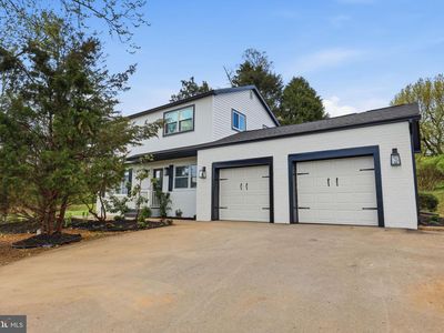 2213 Camp Hill Rd