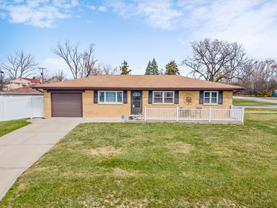 4N210 5th Ave