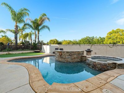 24248 Golden Mist Dr