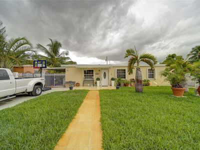 3501 NW 95th St