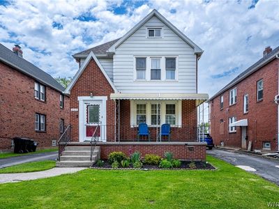600 Englewood Ave