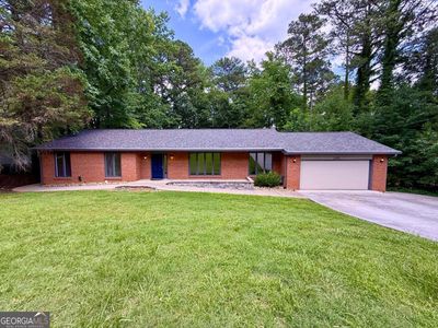 2200 Carey Pl