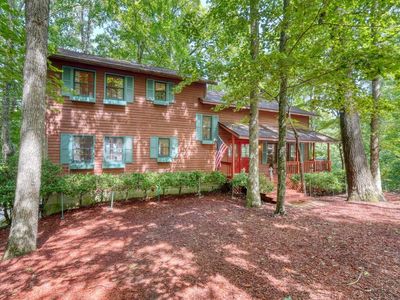 854 Frog Pond Rd
