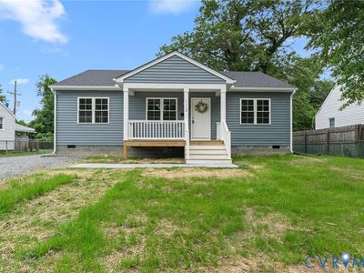 112 N Chatham Dr