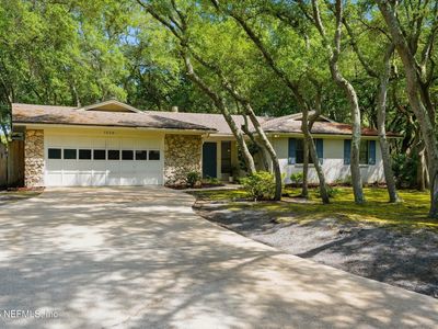 1528 LEEWARD Lane