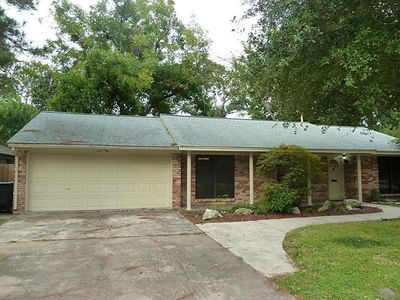 9122 Western Dr