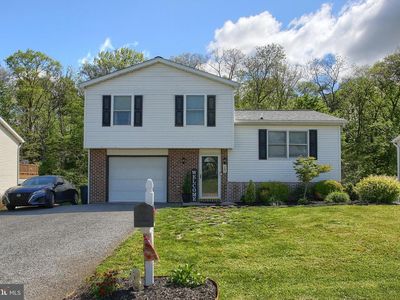 261 Ridgewood Dr