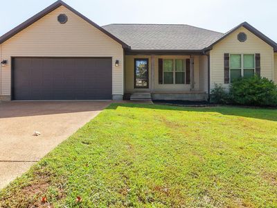 Property at 110 Fieldcrest Cv, Henderson, TN